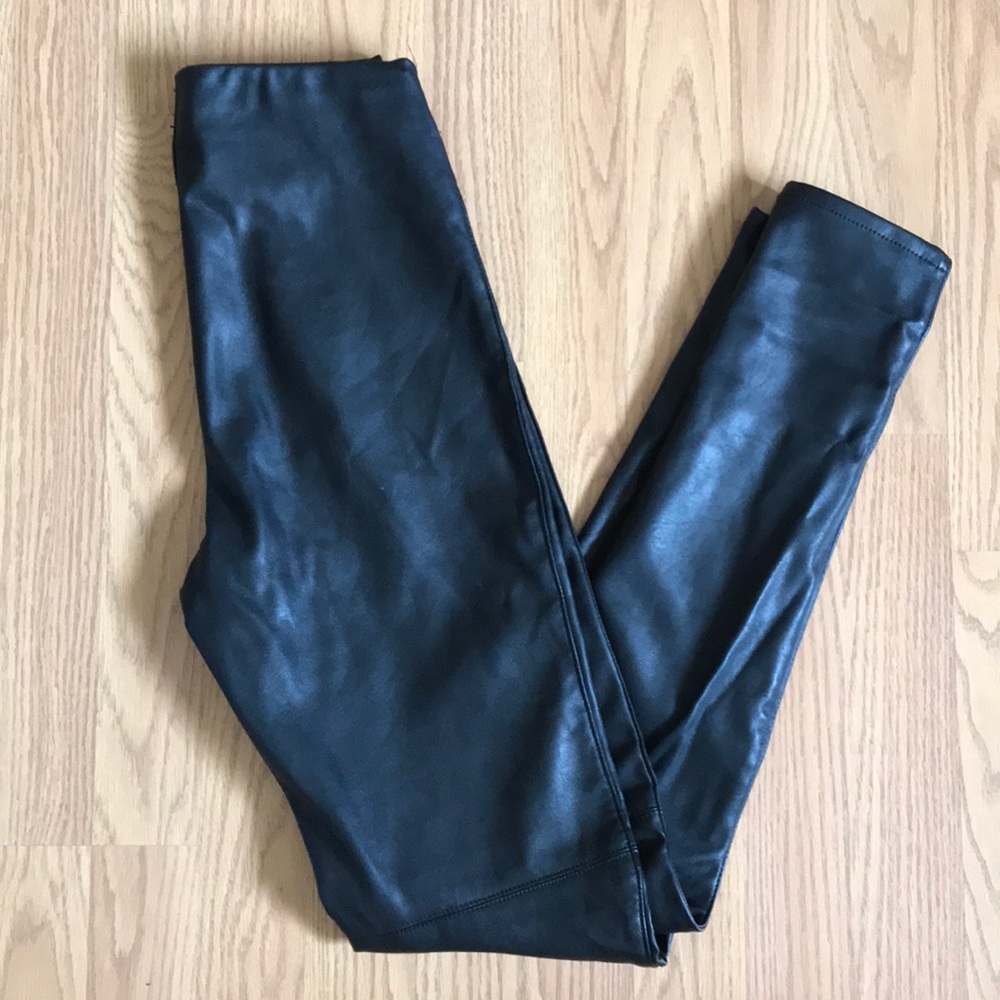 Leather leggings